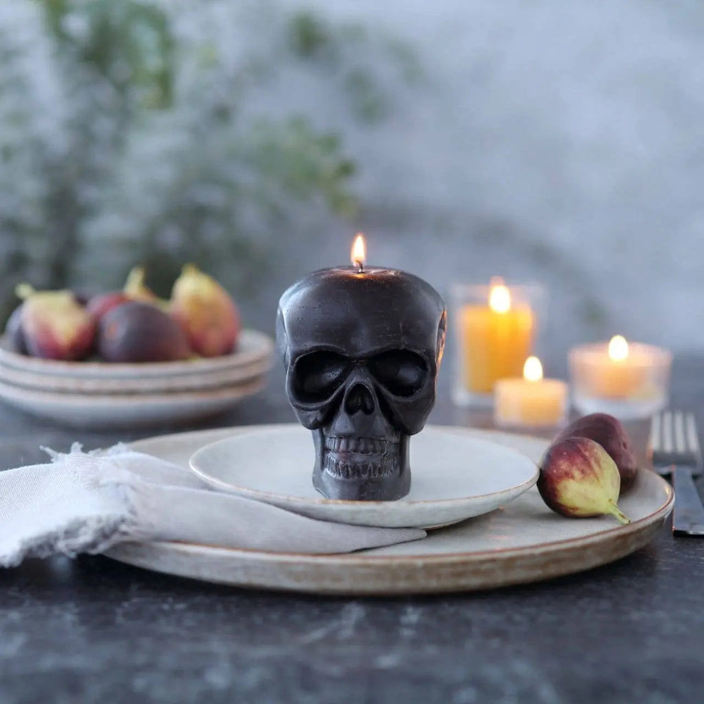 Sculpted Skull Candle – 100% Beeswax – Black - Handcrafted