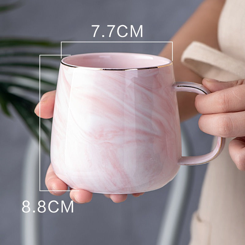 Porcelain Gold-Rimmed Coffee Tea Mug 12 oz