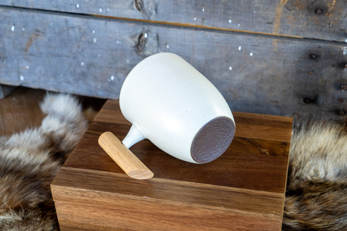 Minimalist Curved Ceramic Mug with Wooden Handle