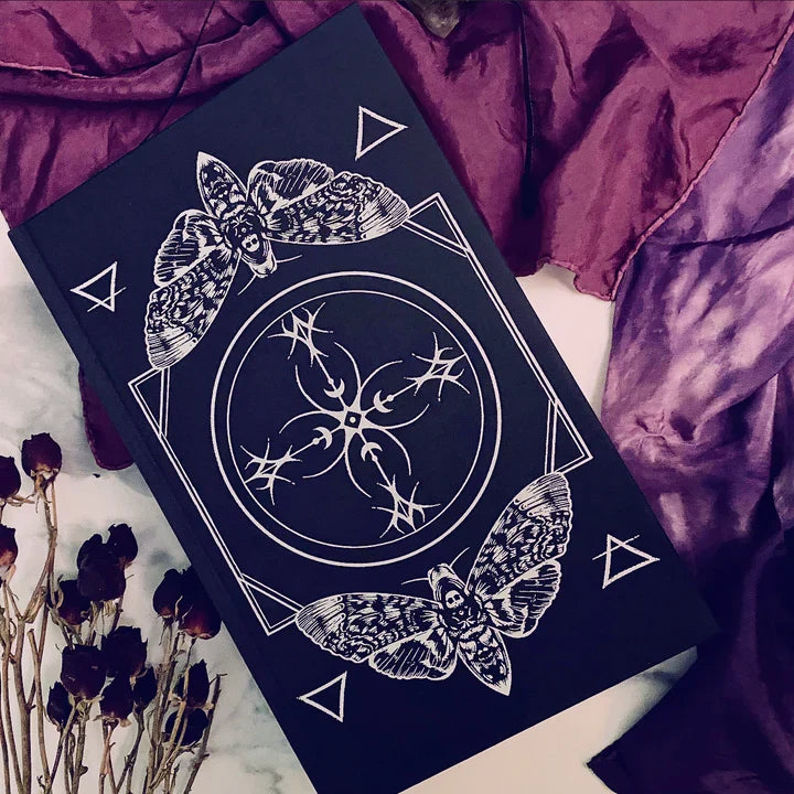 The Nameless One Tarot & Oracle Deck – Witchy Spiritual Divination Deck & Guidebook