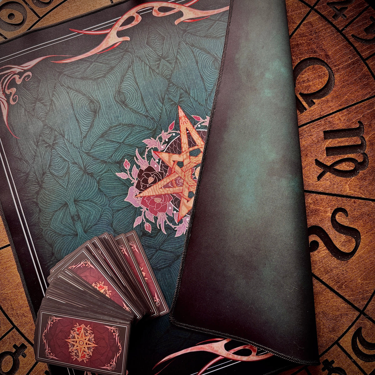 Children of Ostara Tarot Deck & Book Set Limited Gold Edition – Award-Winning 78-Card Botanical Tarot