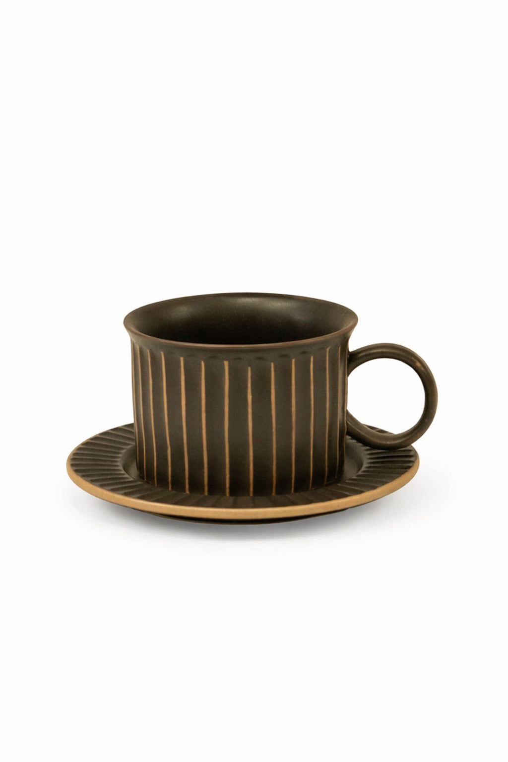 Modern Ribbed Neutral Mug with Matching Dish