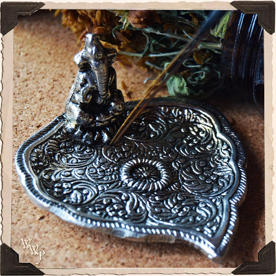 Ganesha Bohemian Incense Burner – Hindu Deity Incense Stick & Cone Holder for Meditation & Altar