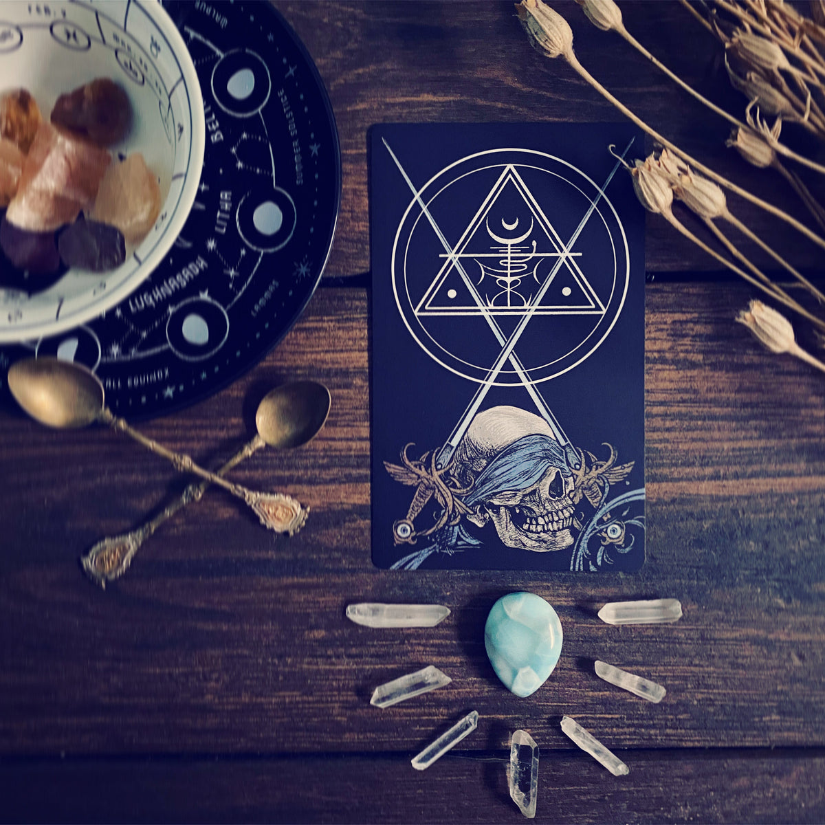 The Nameless One Tarot & Oracle Deck – Witchy Spiritual Divination Deck & Guidebook